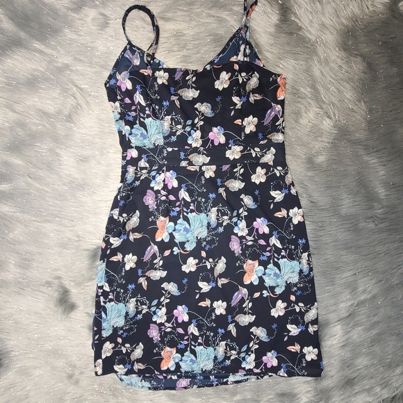 Spaghetti Straps Floral Dress - Picture 3 of 3